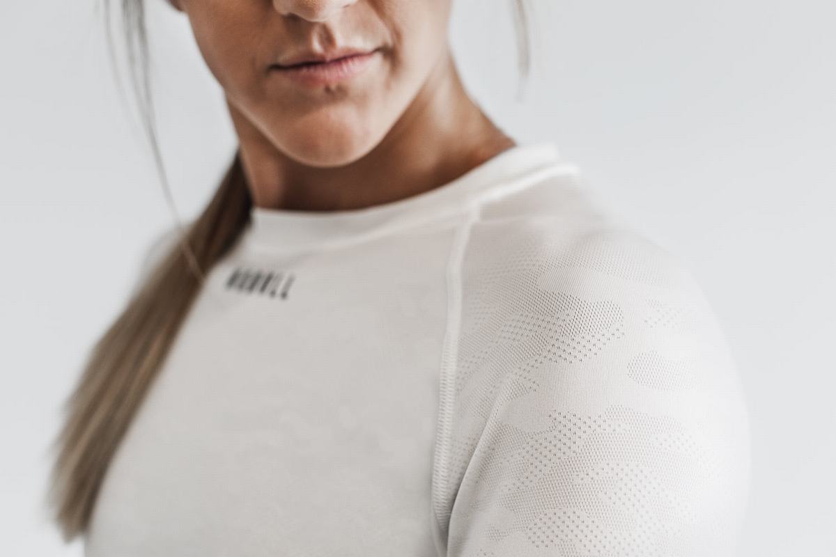 Nobull Lightweight Textured Women's Long Sleeves White Camo | Australia (NG9635)